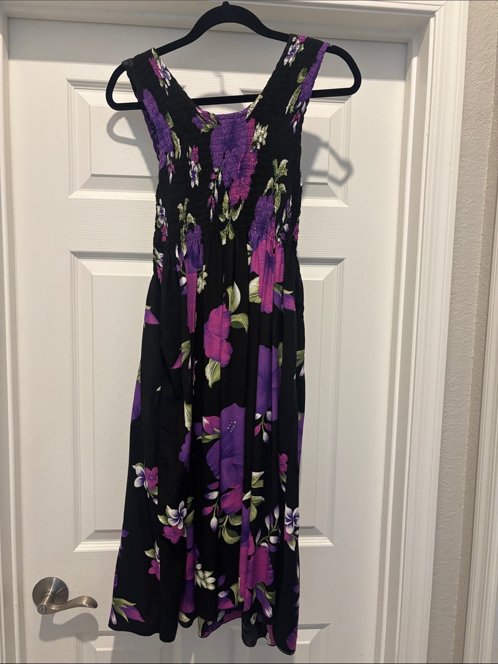 OS Hawaii Floral Smocked Striking Black & Purple Sundress Bust Stretch to 18”